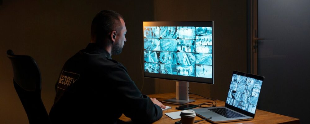 security-guard-workspace_23-2150321696